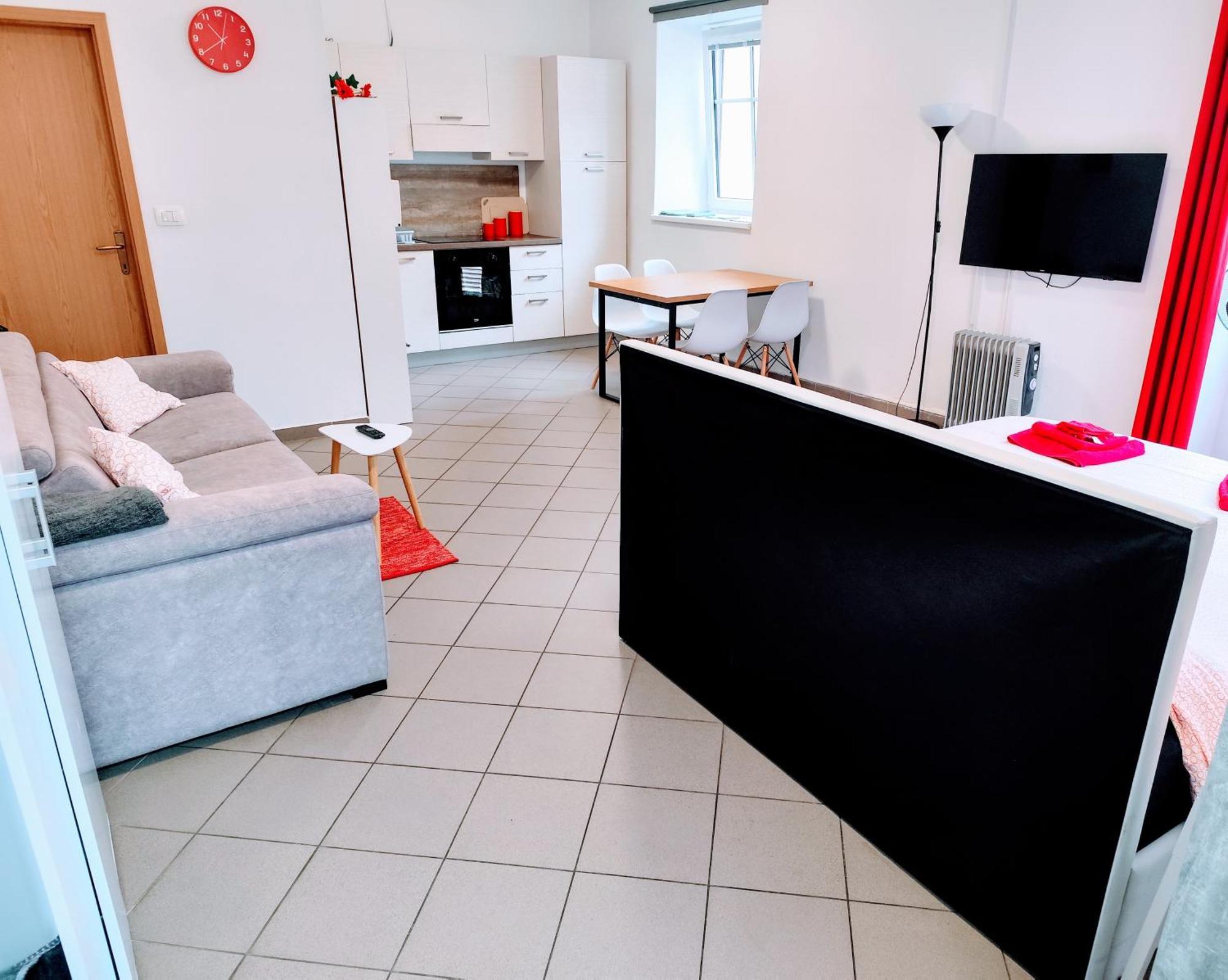 Soca Treasure With Free Parking Apartman *